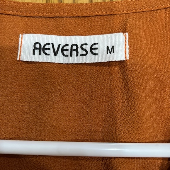 Reverse Rust colored romper, size M. Deep V in from w/ bowtie close! Unique! - Picture 5 of 5